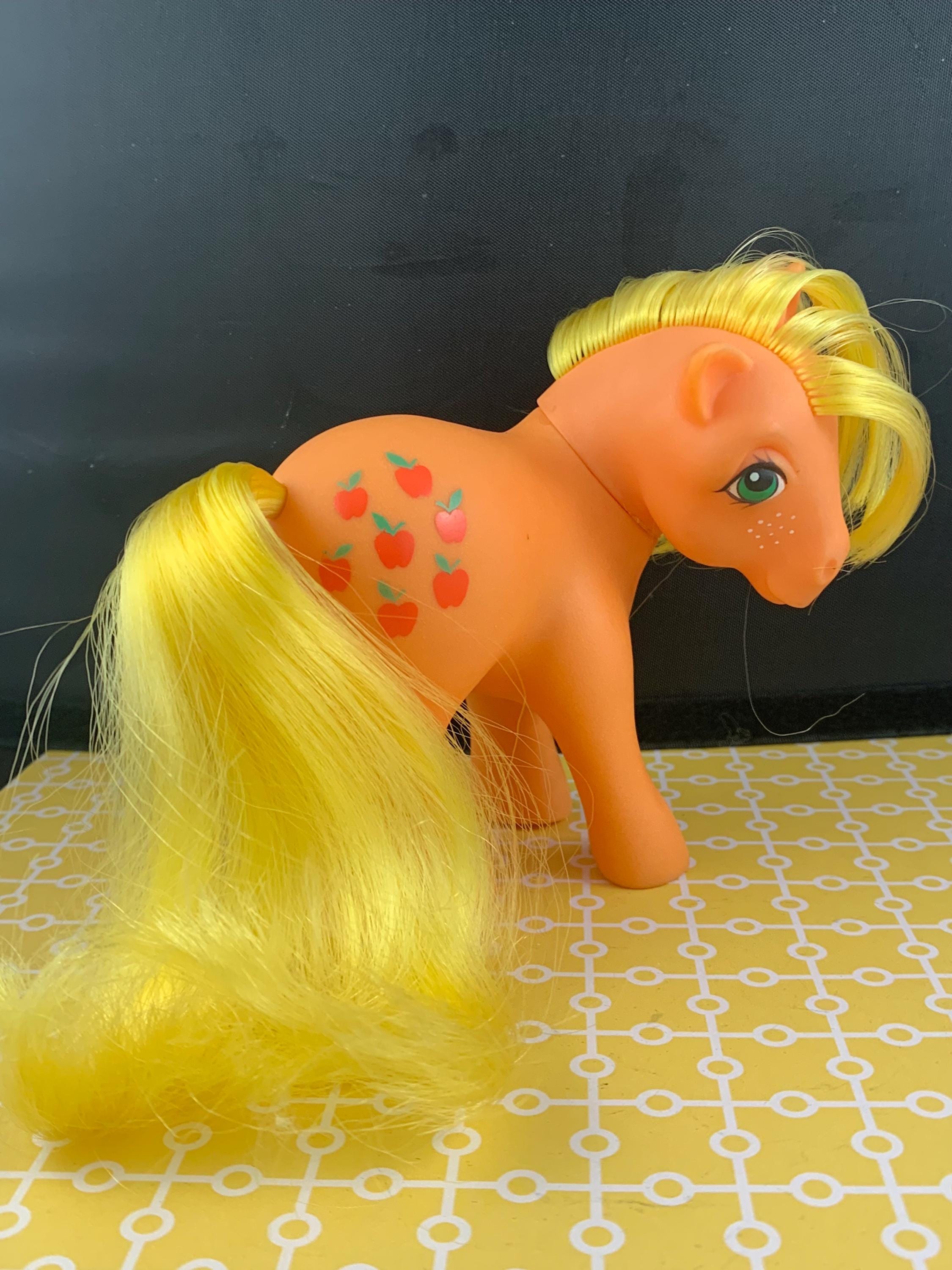 My Little Pony G1 Applejack 1983 Vintage Orange Pony Yellow Hair