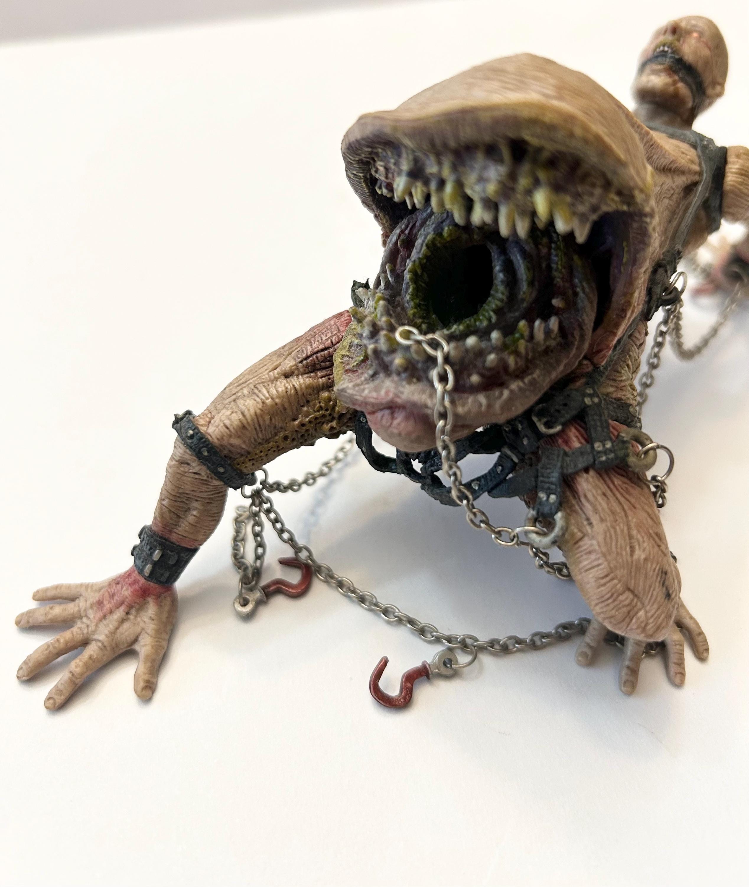 Vintage 2001 Mcfarlane Clive Barker's Tortured Souls Mongroid