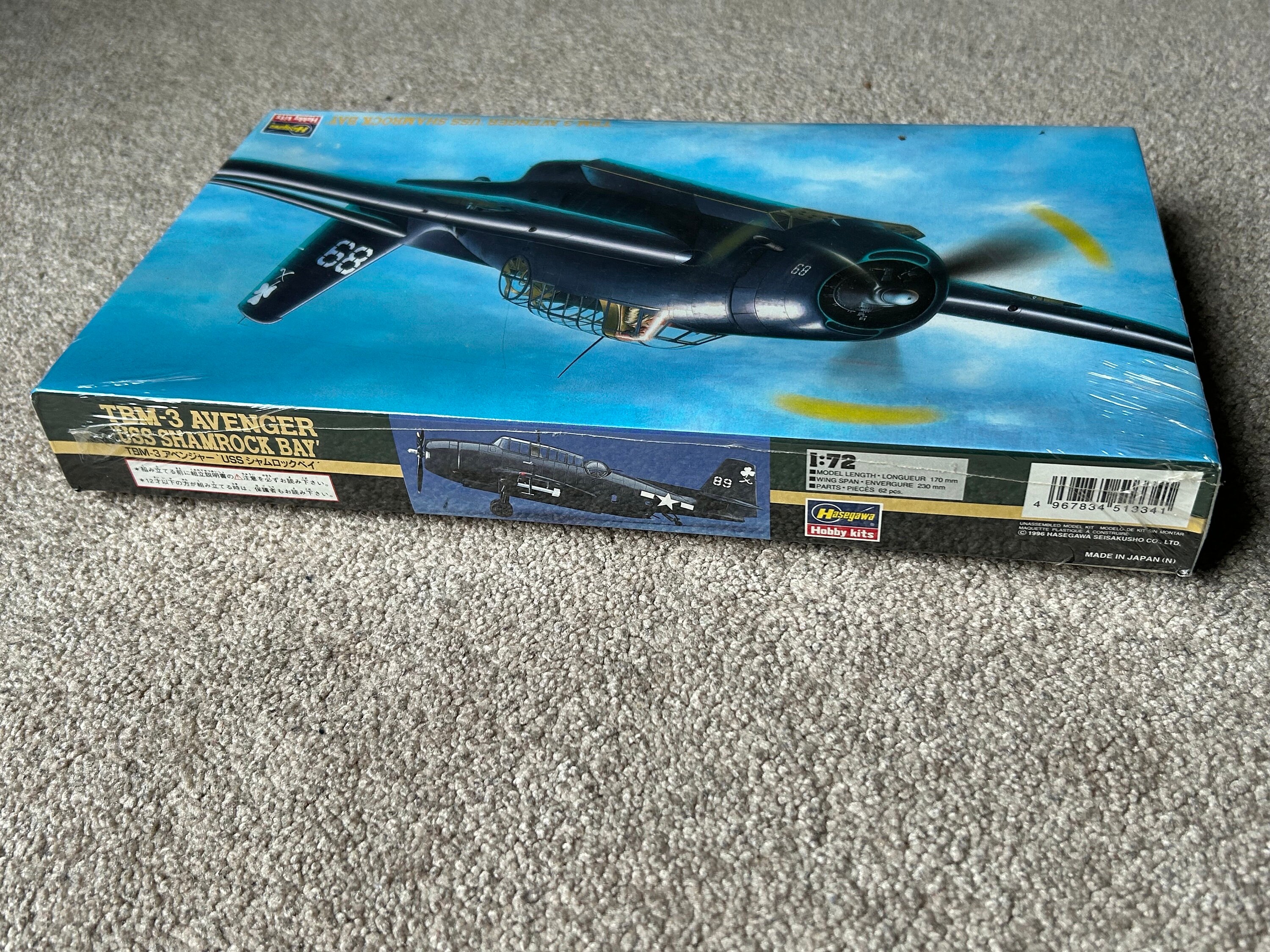 ハセガワ TBM-3 アベンジャー USS シャムロックベイ 1/72スケール