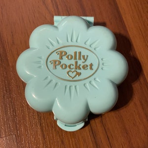 1990 Polly Pocket Bluebird Midge&#39;s Flower Shop with 2 Figures Complete