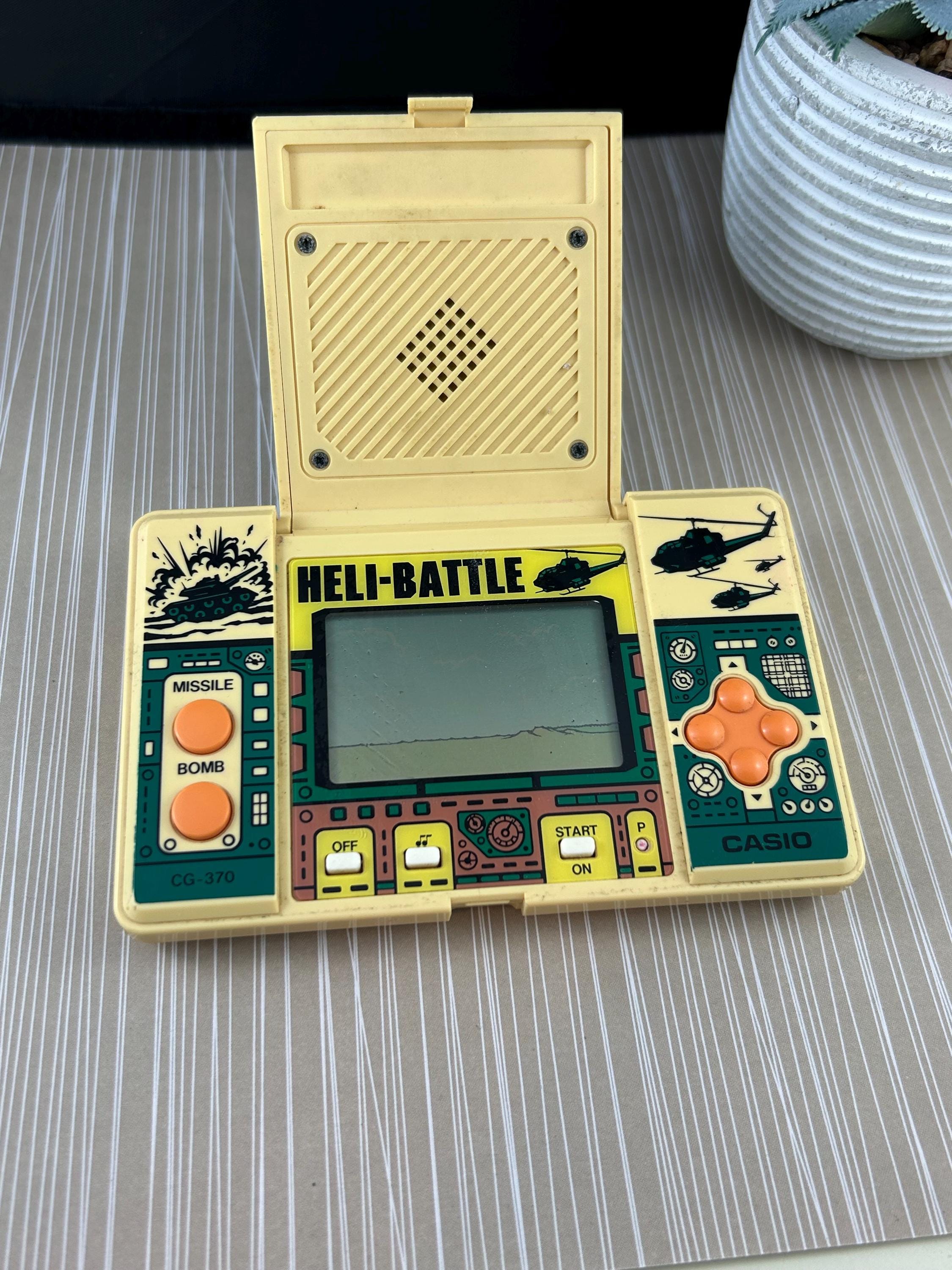 RARE Vintage 1987 Heli-battle Casio Handheld Game. CG 370 Works