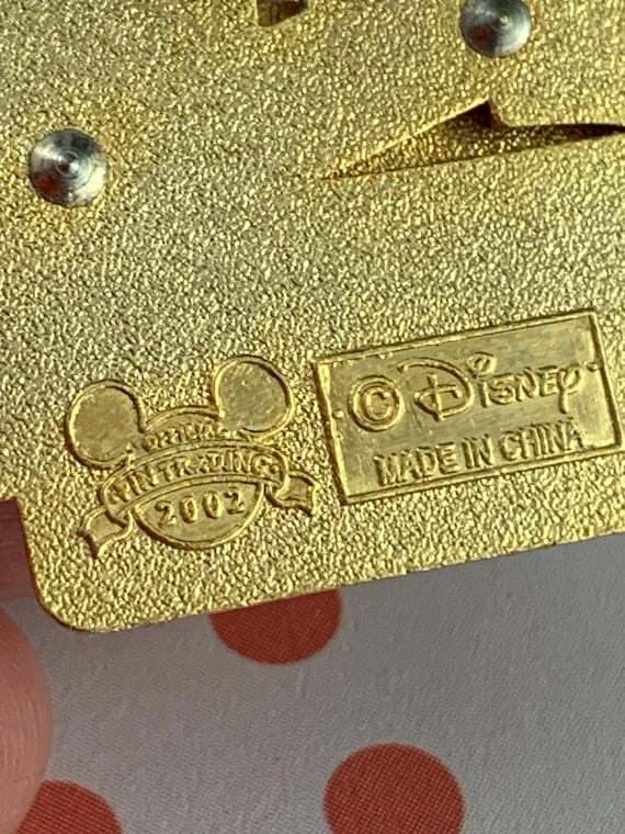 Disney Mickey Mouse 2002 Build a Pin Trading Pin - Construction