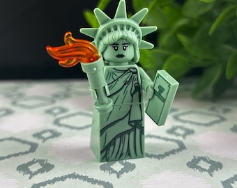 Authentic LEGO Lady Liberty, Series 6 COL06-4 Minifigure