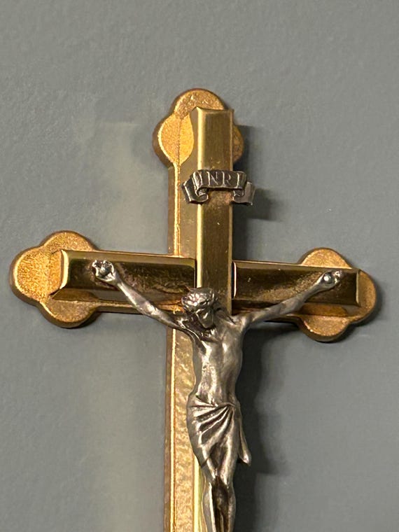 アンティーク　ブラス　真鍮　キリスト教　クリスチャン　オーナメント　オブジェ Vintage Metal Gold Tone Camco Ornate Crucifix Cross Jesus Christ