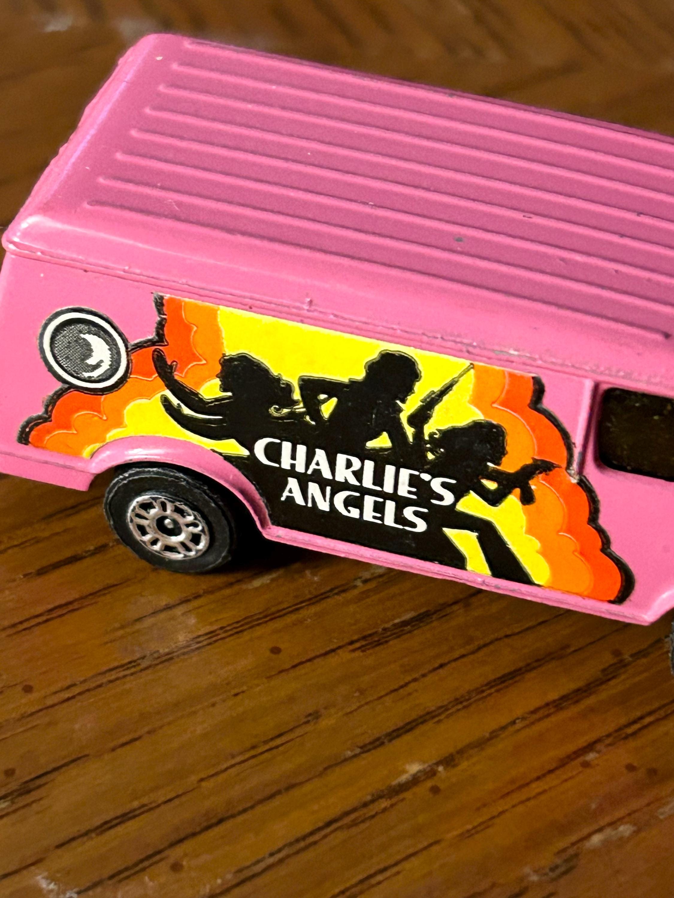 コーギージュニア　チャーリーエンジェルス　バン Corgi Junior Vintage 1977 Charlies Angels TV Show Chevrolet