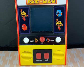 Pac-Man Hand Held Mini Arcade Style Video Game Bandai Namco Retro - Tested and Working