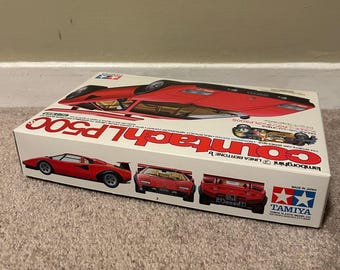 Vintage Tamiya 1:24 Lamborghini Countach LP500S Plastic