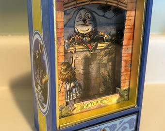 ALICE IN WONDERLAND “humpty Dumpty” Working Animated Music Box