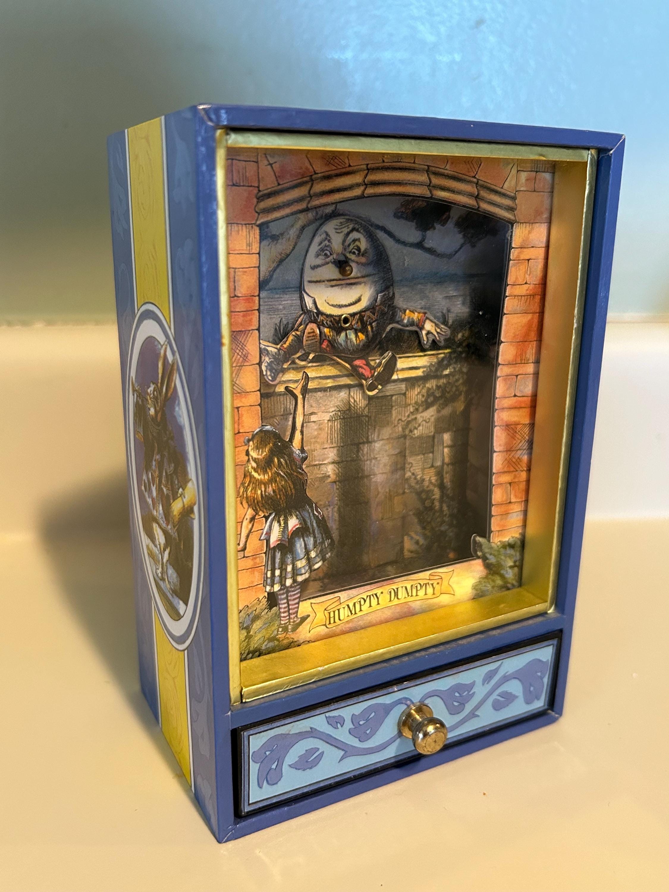 ALICE IN WONDERLAND “humpty Dumpty” Working Animated Music Box