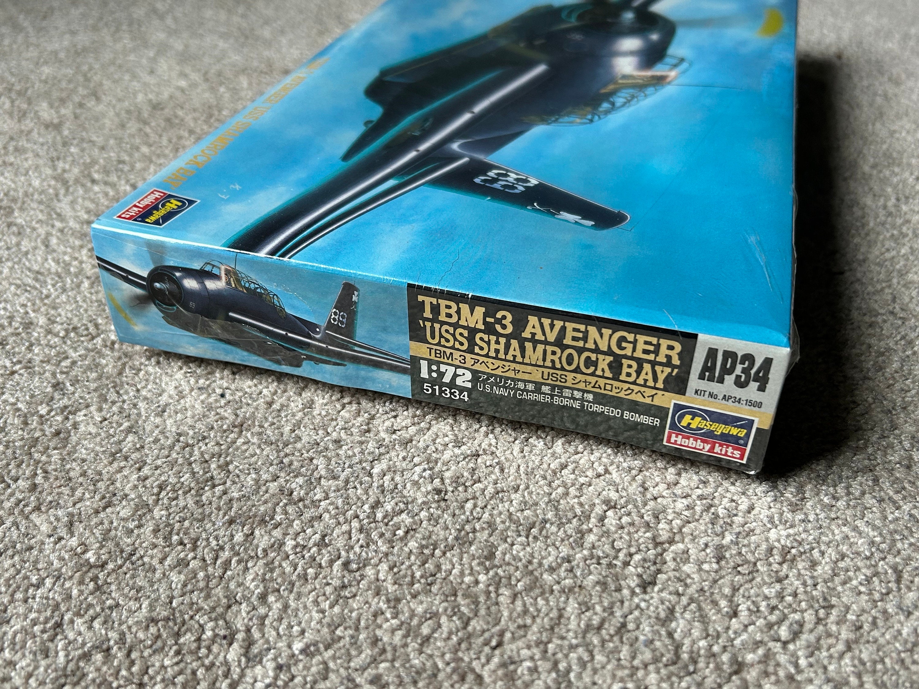 ハセガワ TBM-3 アベンジャー USS シャムロックベイ 1/72スケール