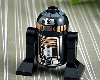 Authentic LEGO Star Wars Astromech Droid, R2-Q5. Sw0213 Minifigure