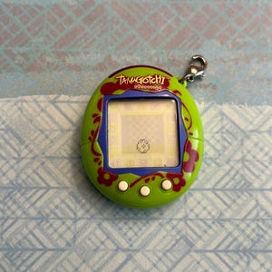 たまごっちコネクション v3 日本版 グリーン / GC 06 - Etsy 日本