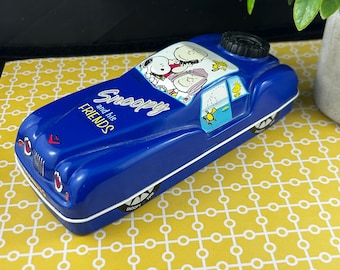 RARE Snoopy and His Friends X-treme Race Car Tin Pencil Pen Case W