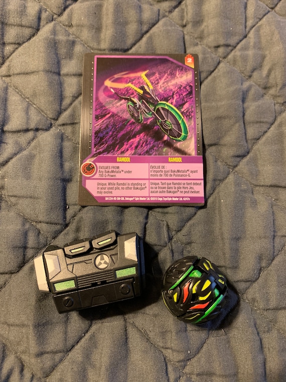 BAKUGAN Battle Combo Set Ramdol 910g & Mega Blaster Battle Gear Darkus B3 