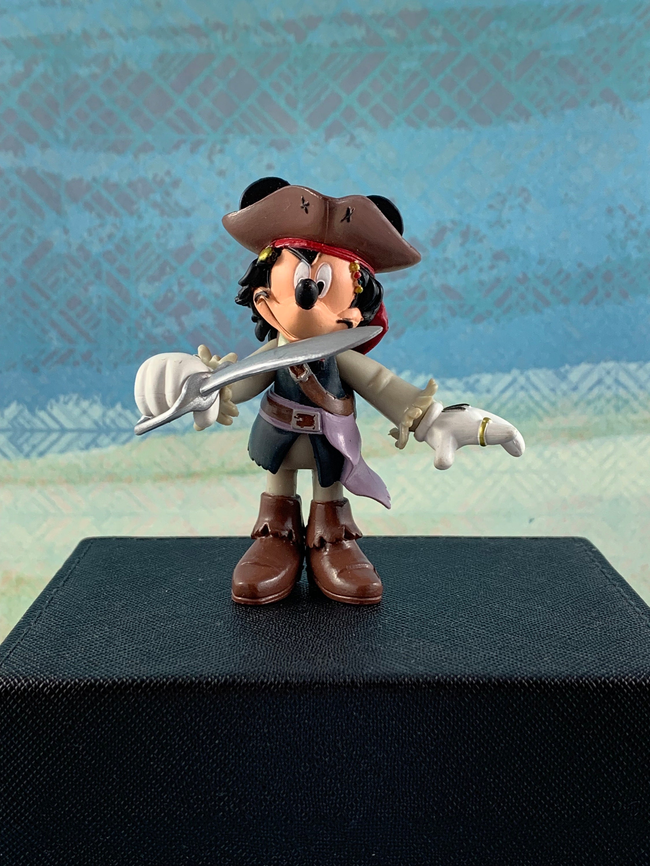 MAF MICKEY MOUSE (JACK SPARROW Ver.)(ノンスケール ABS&ATBC-PVC塗装済みアクションフィギュア) g6bh9ry MICKEY MOUSE - Disney Parks Pirates of the Caribbean Captain Jack