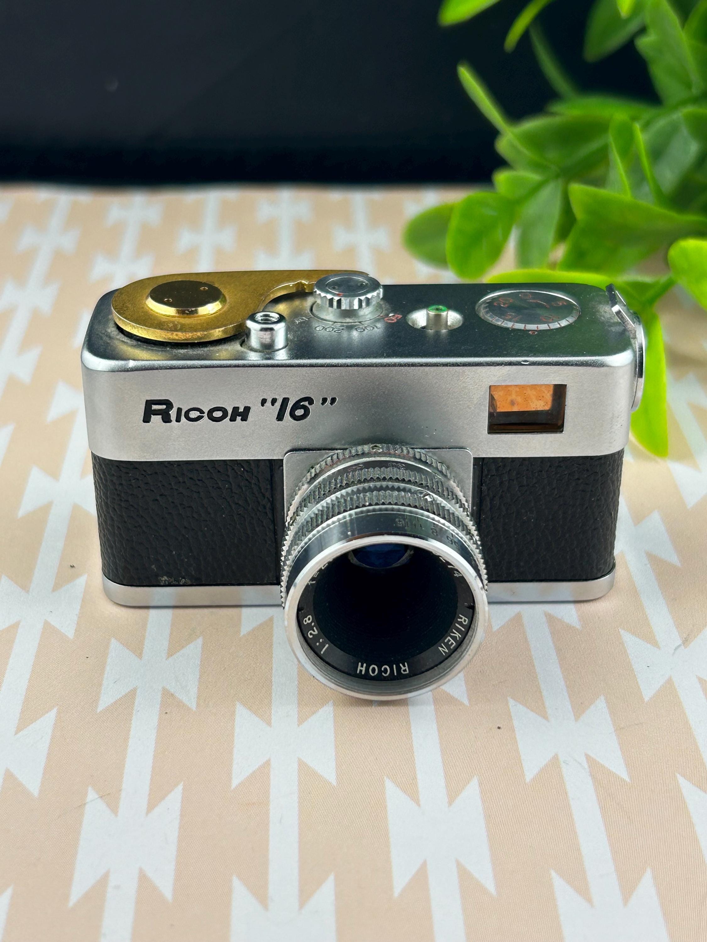 レトロ　カメラ　昭和 RIKEN RICOH　ケース　セット Vintage Ricoh 16 Subminiature “spy” Camera – 16mm – Made in Japan