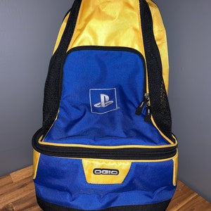希少なOgio Playstationバックパック ブルーイエロー ゲーミングバッグ 