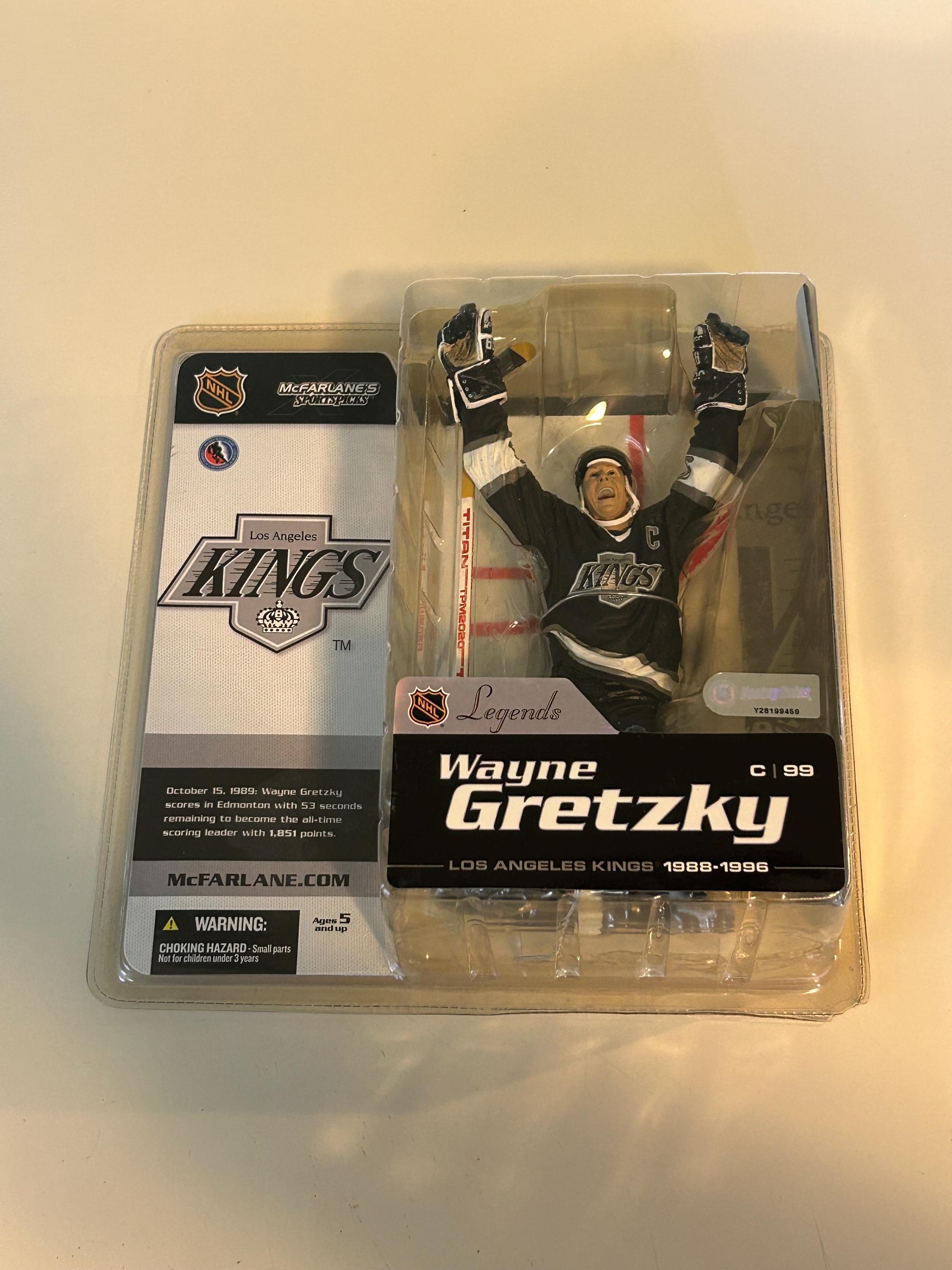 Wayne Gretzky Figure - Etsy