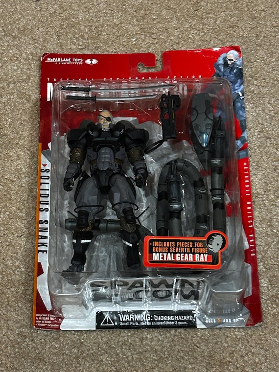 スネーク アクションフィギュア 武器付き Mcfarlene メタルギアソリッド2 ソリダス・スネーク フィギュア – サンズ・オブ