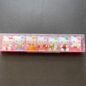 Hello Kitty Fruit Doll Figure Set of 7 Sanrio 2002 Very Rare. NEW