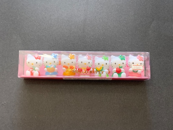 Hello Kitty Fruit Doll Figure Set of 7 Sanrio 2002 Very Rare. NEW