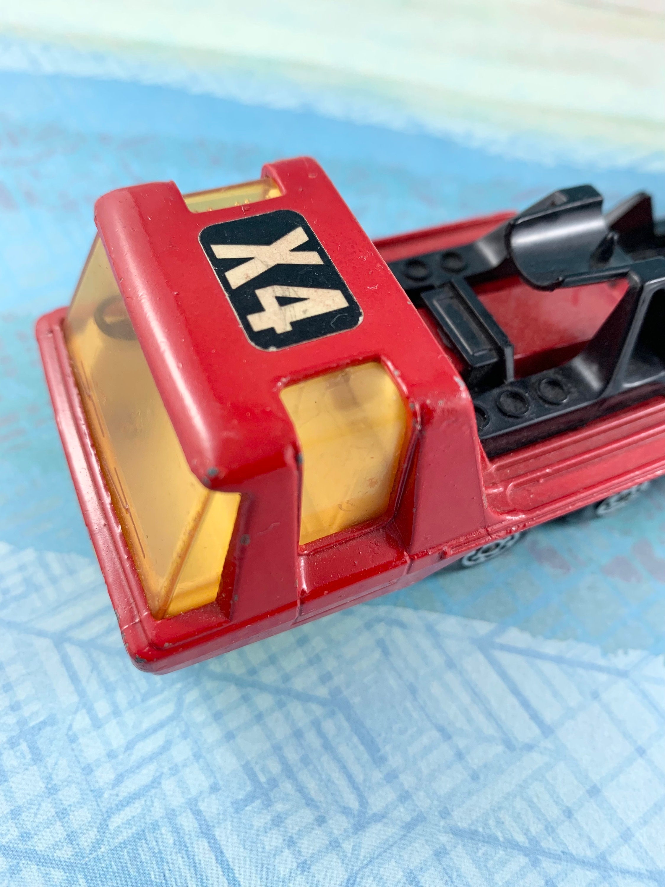 Vintage Matchbox Super Kings K-13-2 X4 Red Aircraft Transporter