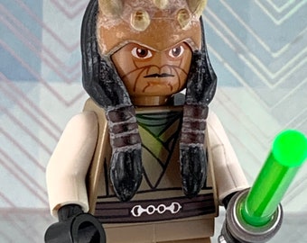 Authentic LEGO Star Wars Eeth Koth with Lightsaber sw0332 Minifigure