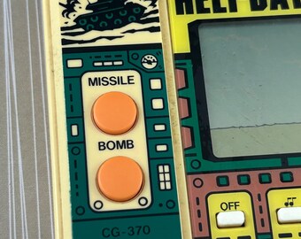 希少なヴィンテージ 1987 年製 Heli-Battle Casio ハンドヘルド ゲーム