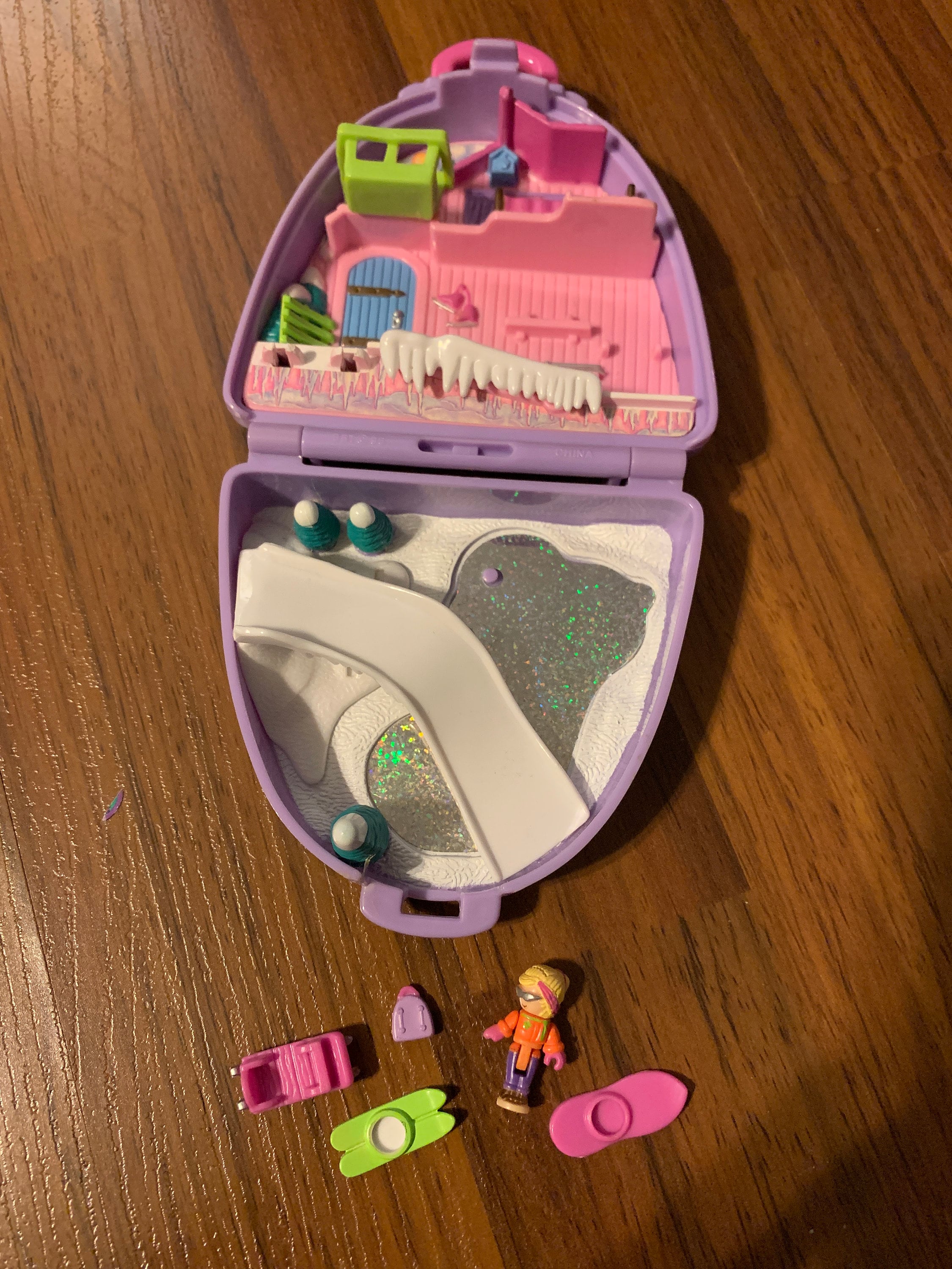 Valise Polly Pocket Bluebird 1996 – Snow Mountain Vacances à La Neige – Vintage
