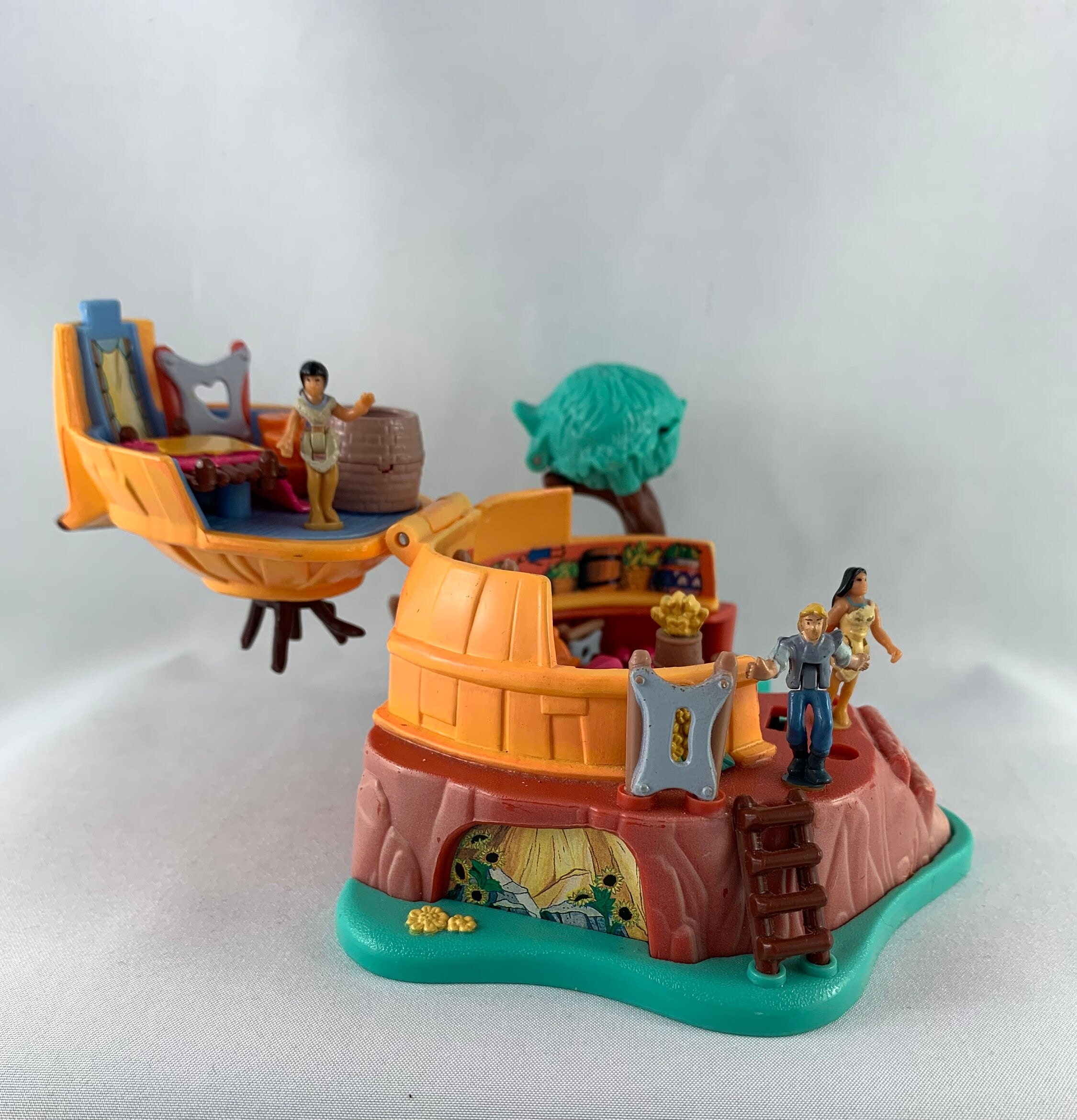 Vintage 1995 Disney Polly Pocket Pocahontas Powhatan House - Etsy 日本