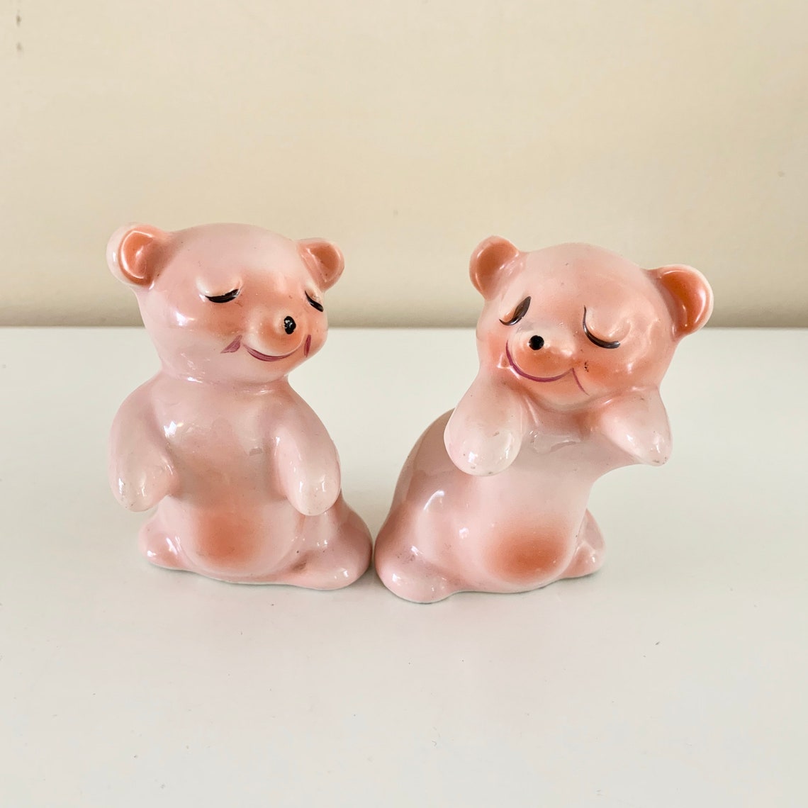 Vintage Hugging Bears Salt and Pepper Shaker Set Van Etsy