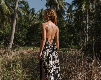 Women black and white maxi dress with flower print