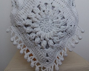 Crochet bag pattern, By Emmhouse, Flower bag crochet pattern, pdf download crochet bag pattern, Easy crochet bag patterns, Bag with fringe