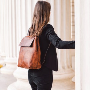 Leder Rucksack Frauen, Handgefertigter Rucksack, Laptop Rucksack, Brauner Leder Rucksack, Handgefertigt von Echten Handwerkern