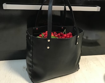 Schwarze lederne Handtasche, schwarze lederne Tasche, Frauenhandtasche, Shopper-Tasche für Frau, handgemachte Tasche