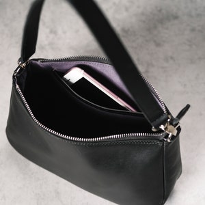 Classic Armpit Shoulder Bag image 6