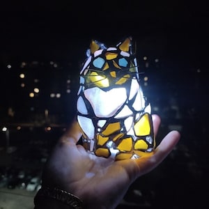 Sea glass siamese / thai cat SMALL figurine night light, cute art home decor, wireless night lamp