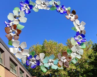 Stained sea glass floral door wreath, artificial flower suncatcher, interior outdoor beach decor