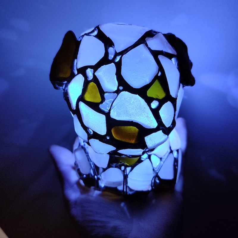 GEVPWj Resin Stained Glass Dog Lamp – 3D Puppy Table Night Light With USB Power For Bedroom, Nursery & Desk Decor
