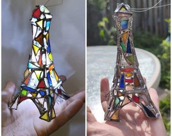 Stained glass Eiffel Tower, 3D suncatcher, Christmas tree ornament