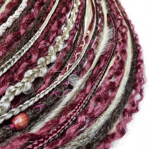 Burgundy de dreadlock extension


burgundy dreads
dreadful hippie
curly dreads
dreadlock extensions boho
maroon dreads
wavy or curly dreads
double ended dreadlocks
ginger and burgundy dreadlock extension
long braid in dreads