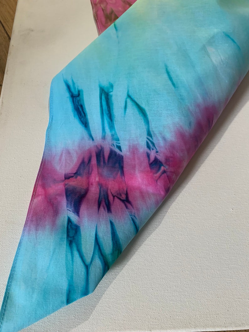fabric sewing projects cloth tie dye fat quarter face cover Tie dye bandana 100/% cotton hand dyed fabric for masks 22\u201dx22\u201d with hems
