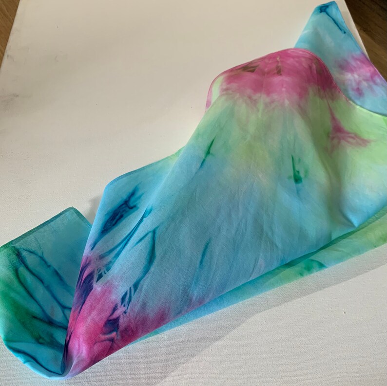 fabric sewing projects cloth tie dye fat quarter face cover Tie dye bandana 100/% cotton hand dyed fabric for masks 22\u201dx22\u201d with hems