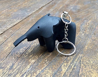 Keyring elephant leather used look handmade
