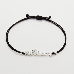 Hecho a medida - Pulsera de plata de ley hecha a mano con el nombre del niño, idea de regalo para el Día de la Madre, Día del Padre