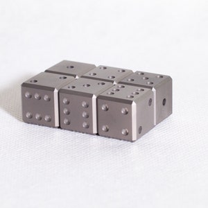 Titanium D6 - Dadi venduti singolarmente