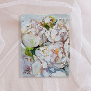 Miniature Oil Painting of Exquisite White Peonies with Textured Brushstrokes