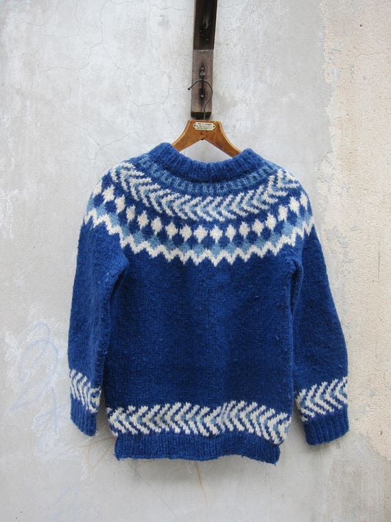 Woolen chunky knit sweater