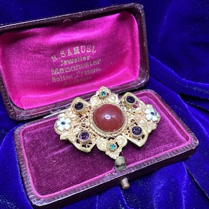 Antique Gold Filled Filigree  Victorian Brooch with  Carnelian Cabochon