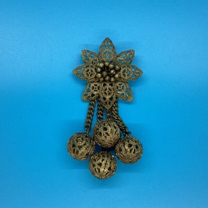 Vintage Very Early Unsigned MIRIAM HASKELL Filigree Flower Brooch with Filigree Dangling Balls